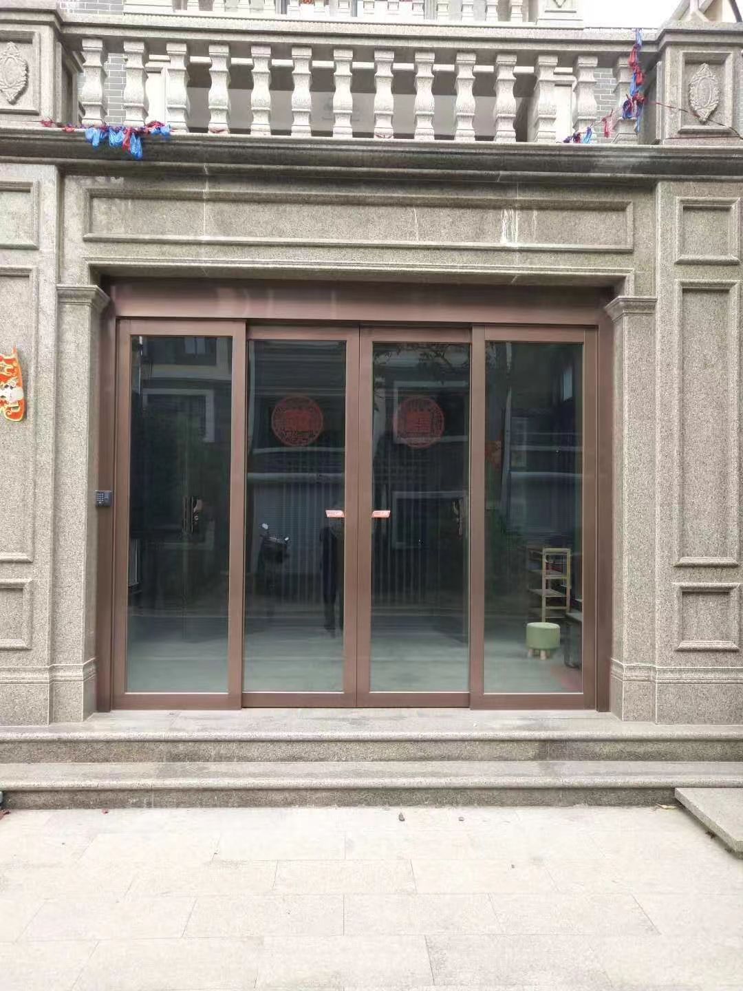 盐城市玻璃伸缩门